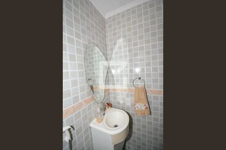 Casa à venda com 217m², 4 quartos e 2 vagasBanheiro da Suíte