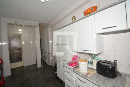 Casa à venda com 217m², 4 quartos e 2 vagasÁrea de Serviço do Primeiro Piso