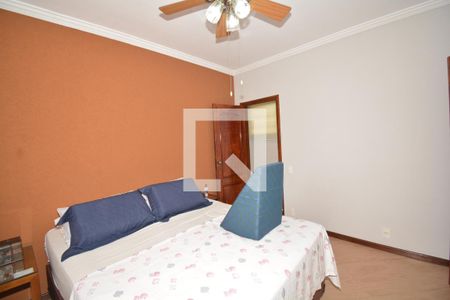 Casa à venda com 217m², 4 quartos e 2 vagasSuíte do Segundo Piso