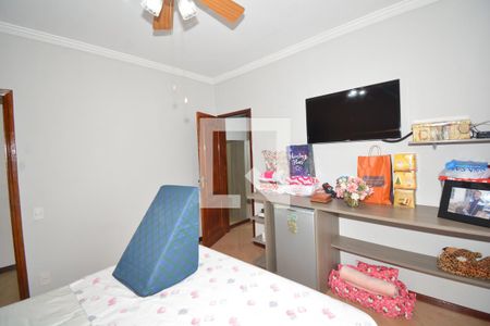 Casa à venda com 217m², 4 quartos e 2 vagasSuíte do Segundo Piso