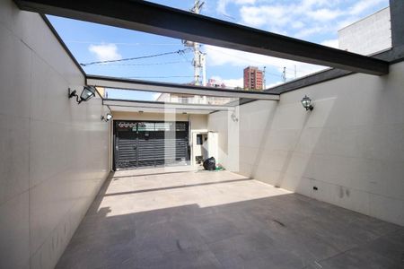 Casa à venda com 243m², 3 quartos e 4 vagas Casa à venda com 243m², 3 quartos e 4 vagasGaragem