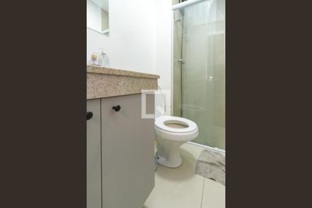Studio para alugar com 42m², 1 quarto e 1 vaga Studio para alugar com 42m², 1 quarto e 1 vagaBanheiro