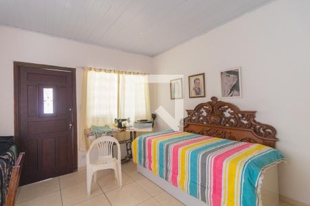 Casa à venda com 200m², 3 quartos e 3 vagasEdícula - Sala