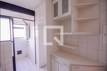 Apartamento à venda com 61m², 2 quartos e 1 vaga Apartamento à venda com 61m², 2 quartos e 1 vagaCozinha