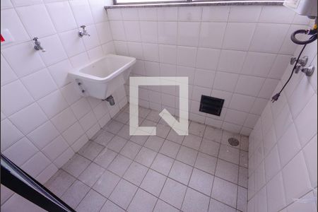 Apartamento à venda com 61m², 2 quartos e 1 vaga Apartamento à venda com 61m², 2 quartos e 1 vagaArea de Serviço