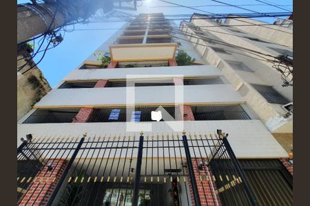 Apartamento à venda com 70m², 1 quarto e 1 vagaFachada