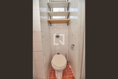 Apartamento à venda com 70m², 1 quarto e 1 vagaBanheiro de Serviço