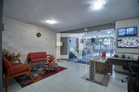 Apartamento à venda com 70m², 1 quarto e 1 vagaHall