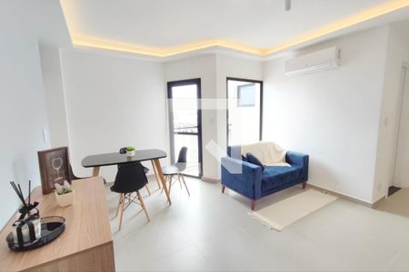 Sala de apartamento para alugar com 1 quarto, 45m² em Jardim do Trevo, Campinas