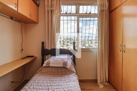 Apartamento à venda com 142m², 4 quartos e 1 vagaQuarto 1