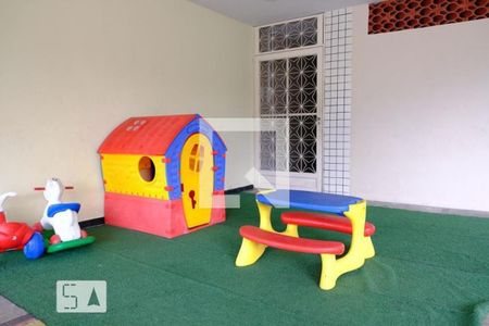 Apartamento à venda com 60m², 2 quartos e 1 vaga Apartamento à venda com 60m², 2 quartos e 1 vagaÁrea comum - Playground