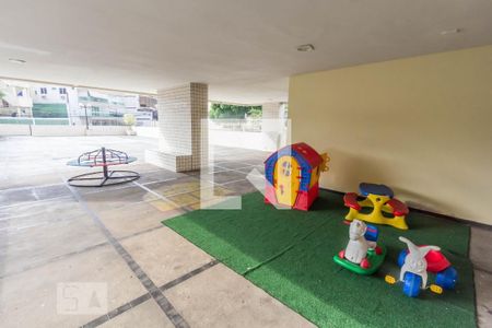 Apartamento à venda com 60m², 2 quartos e 1 vaga Apartamento à venda com 60m², 2 quartos e 1 vagaÁrea comum - Playground