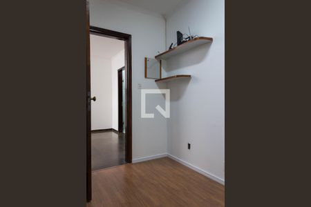 Casa à venda com 431m², 5 quartos e 4 vagasQuarto 3