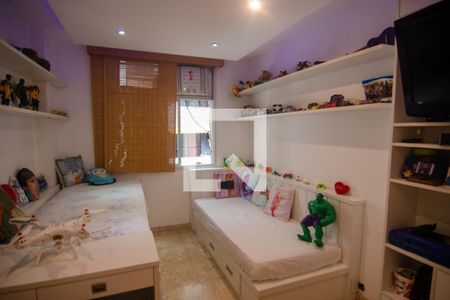 Apartamento à venda com 150m², 3 quartos e 2 vagas Apartamento à venda com 150m², 3 quartos e 2 vagasQuarto 2