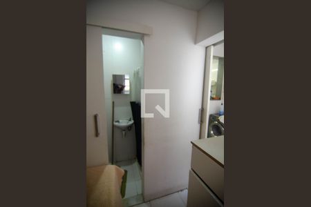 Apartamento à venda com 150m², 3 quartos e 2 vagas Apartamento à venda com 150m², 3 quartos e 2 vagasQuarto de Serviço