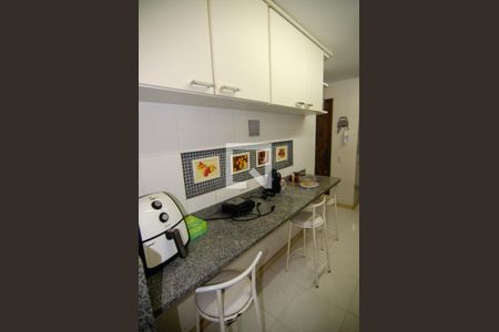 Apartamento à venda com 150m², 3 quartos e 2 vagas Apartamento à venda com 150m², 3 quartos e 2 vagasCozinha