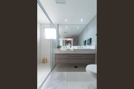 Apartamento à venda com 150m², 3 quartos e 3 vagasBanheiro da Suíte 3