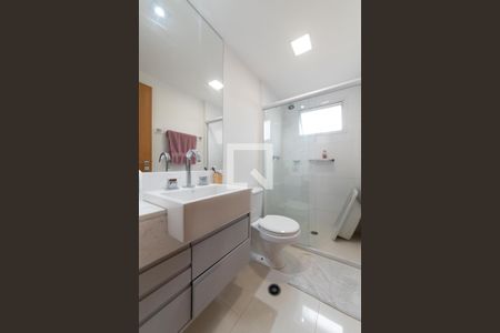 Apartamento à venda com 150m², 3 quartos e 3 vagasBanheiro da Suíte 1