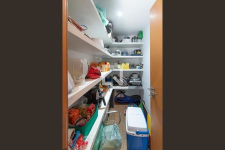 Apartamento à venda com 150m², 3 quartos e 3 vagasDespensa