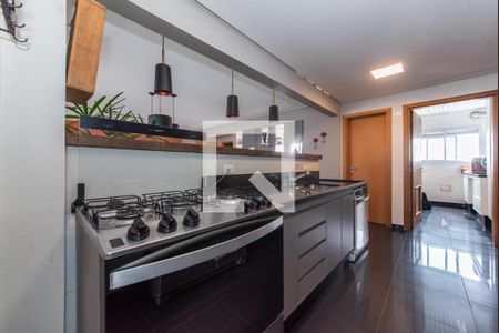 Apartamento à venda com 150m², 3 quartos e 3 vagasCozinha