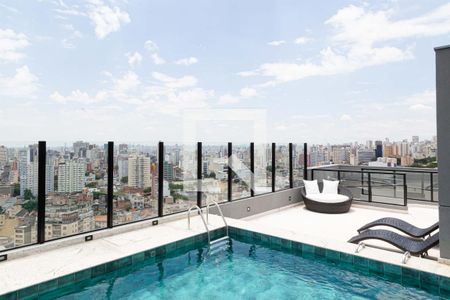 Apartamento à venda com 45m², 1 quarto e 1 vaga Apartamento à venda com 45m², 1 quarto e 1 vagaÁrea comum - Piscina