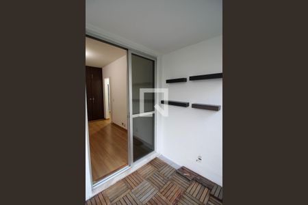 Apartamento à venda com 88m², 2 quartos e 1 vaga Apartamento à venda com 88m², 2 quartos e 1 vagaVaranda da Suíte