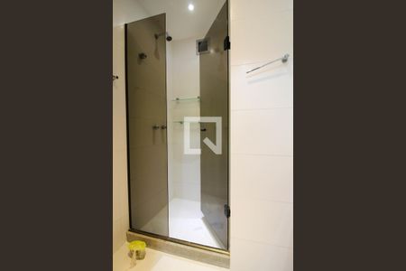 Apartamento à venda com 88m², 2 quartos e 1 vaga Apartamento à venda com 88m², 2 quartos e 1 vagaBanheiro da Suíte