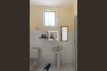 Casa à venda com 70m², 2 quartos e 3 vagas Casa à venda com 70m², 2 quartos e 3 vagasBanheiro da Suíte e Social