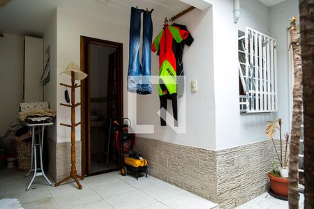 Casa à venda com 125m², 3 quartos e 1 vagaÁrea de Serviço