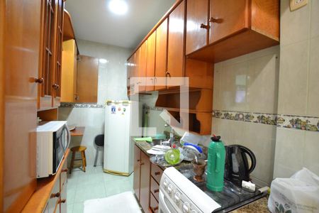Apartamento à venda com 48m², 2 quartos e 1 vagaCozinha