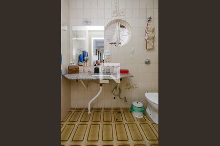 Casa à venda com 160m², 3 quartos e 2 vagas Casa à venda com 160m², 3 quartos e 2 vagasBanheiro Social 2