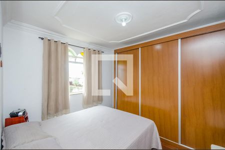 Casa à venda com 160m², 3 quartos e 2 vagas Casa à venda com 160m², 3 quartos e 2 vagasQuarto 1