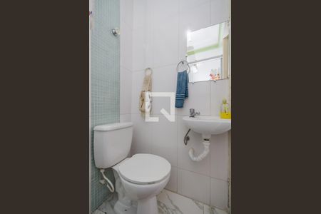 Casa à venda com 160m², 3 quartos e 2 vagas Casa à venda com 160m², 3 quartos e 2 vagasBanheiro Social 1