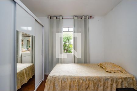 Casa à venda com 160m², 3 quartos e 2 vagas Casa à venda com 160m², 3 quartos e 2 vagasQuarto 3