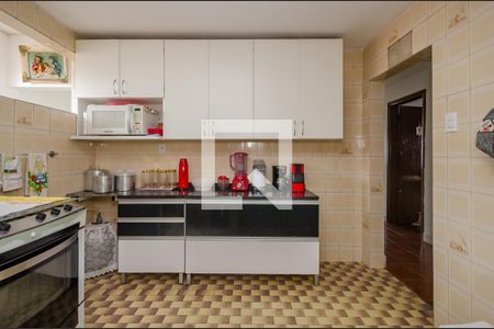 Casa à venda com 160m², 3 quartos e 2 vagas Casa à venda com 160m², 3 quartos e 2 vagasCozinha