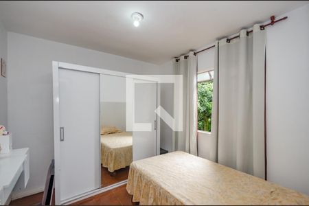 Casa à venda com 160m², 3 quartos e 2 vagas Casa à venda com 160m², 3 quartos e 2 vagasQuarto 3