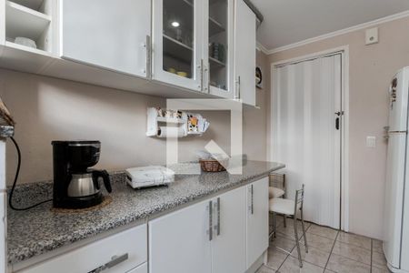 Apartamento à venda com 60m², 2 quartos e 1 vaga Apartamento à venda com 60m², 2 quartos e 1 vagaCozinha e Área de Serviço