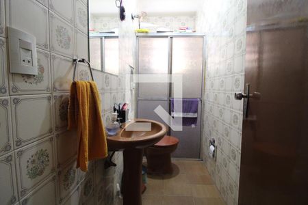 Casa à venda com 121m², 3 quartos e 2 vagasBanheiro