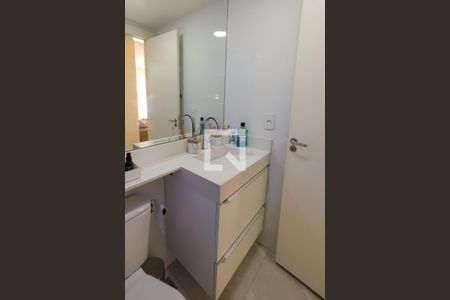 Apartamento à venda com 50m², 2 quartos e 1 vaga Apartamento à venda com 50m², 2 quartos e 1 vagaBanheiro Corredor