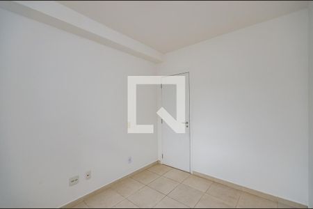 Apartamento à venda com 77m², 2 quartos e 1 vagaQuarto 2
