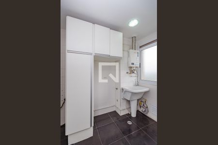 Apartamento à venda com 77m², 2 quartos e 1 vagaÁrea de Serviço