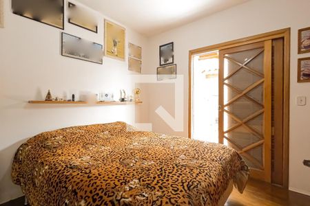 Casa à venda com 175m², 3 quartos e 2 vagas Casa à venda com 175m², 3 quartos e 2 vagasQuarto 2