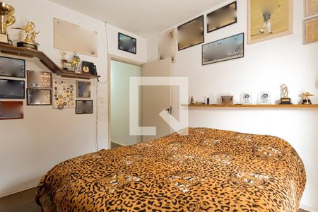 Casa à venda com 175m², 3 quartos e 2 vagas Casa à venda com 175m², 3 quartos e 2 vagasQuarto 2