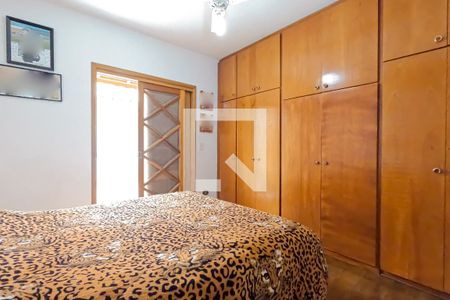 Casa à venda com 175m², 3 quartos e 2 vagas Casa à venda com 175m², 3 quartos e 2 vagasQuarto 2