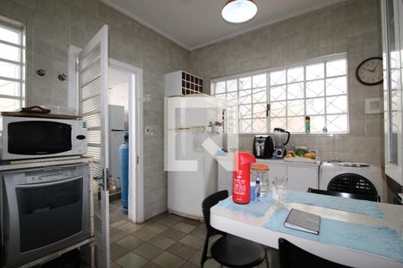 Casa à venda com 143m², 4 quartos e 3 vagasCozinha