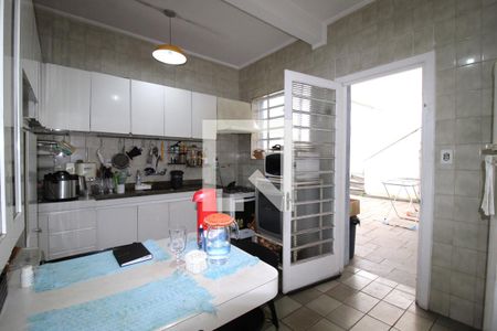 Casa à venda com 143m², 4 quartos e 3 vagasCozinha