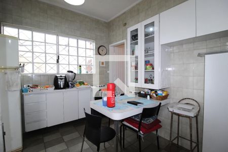 Casa à venda com 143m², 4 quartos e 3 vagasCozinha