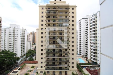 Apartamento à venda com 135m², 3 quartos e 2 vagasVista da Suíte 1