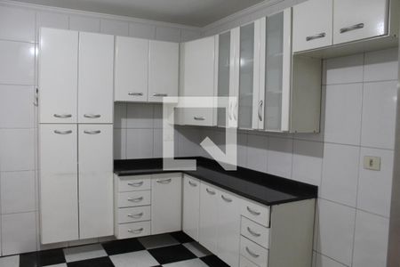 Casa à venda com 115m², 2 quartos e 2 vagasCozinha