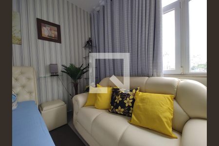 Apartamento à venda com 220m², 4 quartos e 2 vagas Apartamento à venda com 220m², 4 quartos e 2 vagasQuarto 3